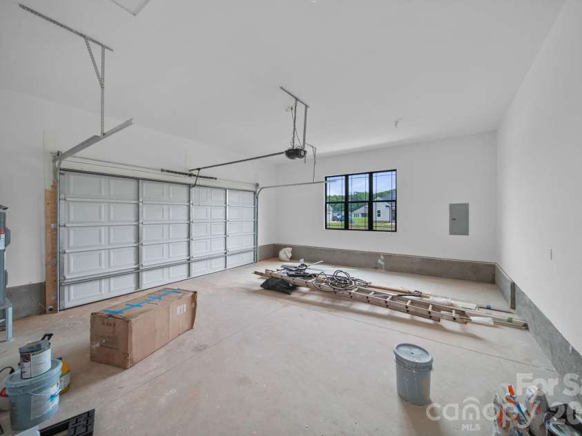 123 Trinity Court, Salisbury, NC 28147.  MLS# CAR4414964, YatesRealty ID 44995. Oversized 2 Car Side Load Garage