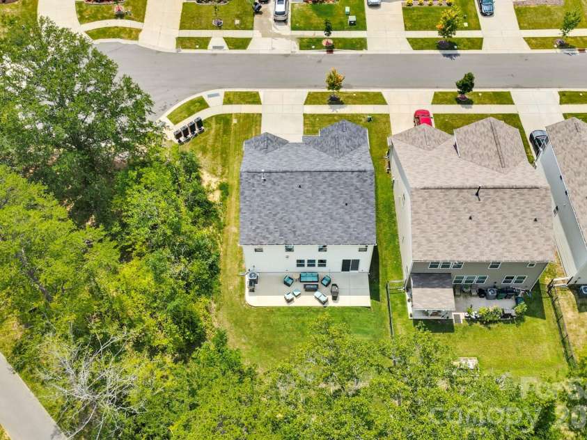 4018 Matindale Way, Charlotte, NC 28216.  MLS# CAR4413141, YatesRealty ID 44997. 