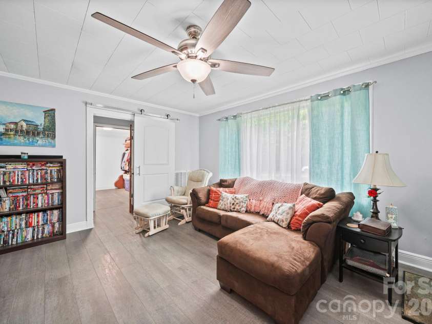 1030 Lippard Road, Salisbury, NC 28146.  MLS# CAR4415611, YatesRealty ID 44999. 