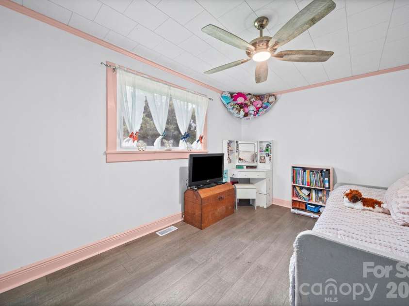 1030 Lippard Road, Salisbury, NC 28146.  MLS# CAR4415611, YatesRealty ID 44999. 