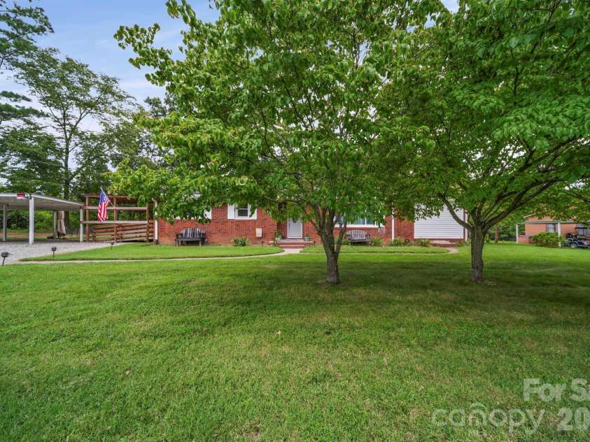 1030 Lippard Road, Salisbury, NC 28146.  MLS# CAR4415611, YatesRealty ID 44999. 