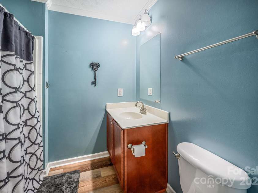 114 Harness Lane, Mocksville, NC 27028.  MLS# CAR4300524, YatesRealty ID 45. Full Bath