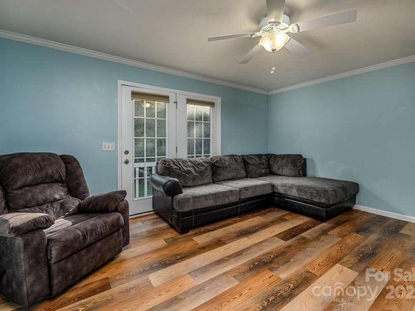 114 Harness Lane, Mocksville, NC 27028.  MLS# CAR4300524, YatesRealty ID 45. Great Room