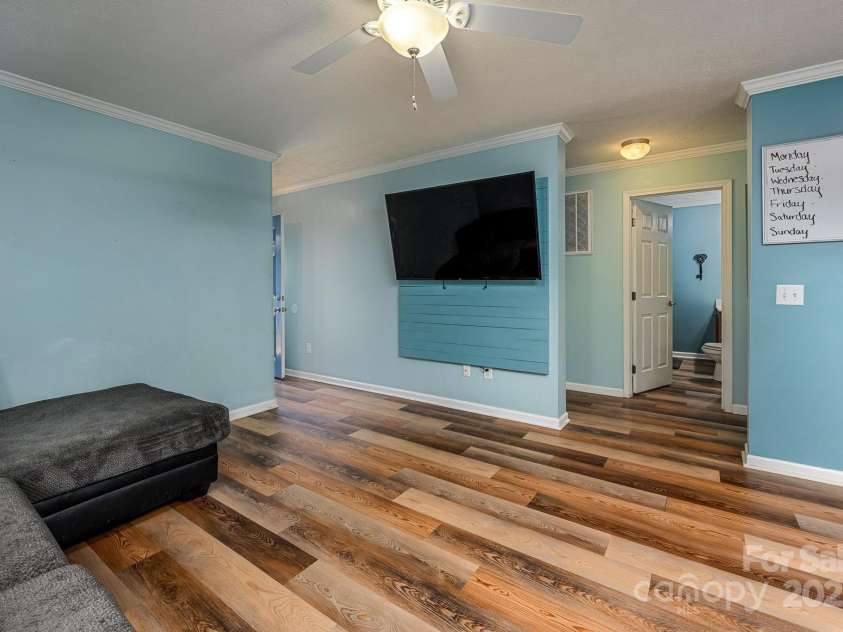 114 Harness Lane, Mocksville, NC 27028.  MLS# CAR4300524, YatesRealty ID 45. Great Room