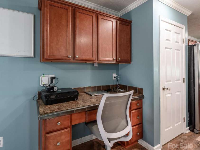 114 Harness Lane, Mocksville, NC 27028.  MLS# CAR4300524, YatesRealty ID 45. Kitchen Desk & Pantry