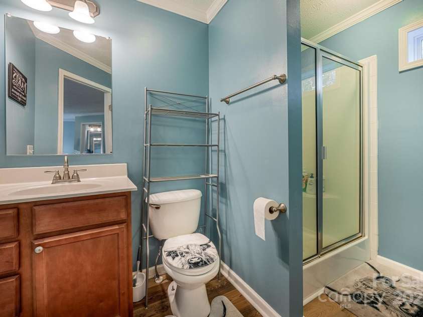 114 Harness Lane, Mocksville, NC 27028.  MLS# CAR4300524, YatesRealty ID 45. Primary Bath w/Walk-In Shower