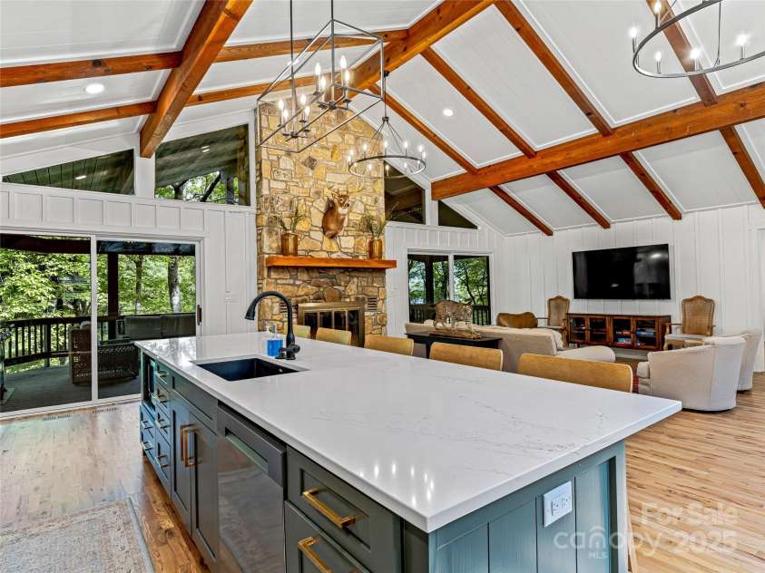412 Cherokee Trace, Lake Toxaway, NC 28747.  MLS# CAR4312888, YatesRealty ID 450. 