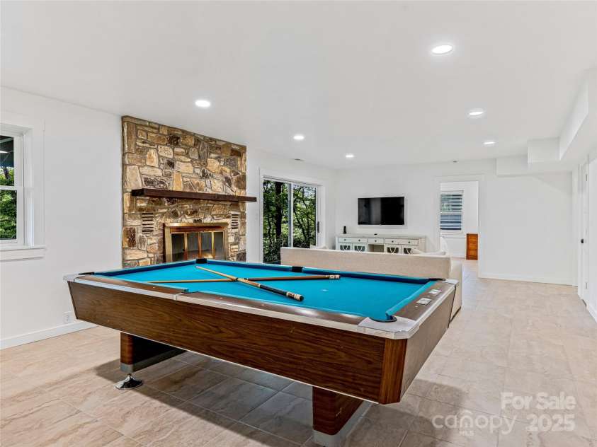 412 Cherokee Trace, Lake Toxaway, NC 28747.  MLS# CAR4312888, YatesRealty ID 450. 