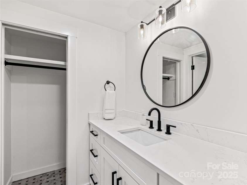 412 Cherokee Trace, Lake Toxaway, NC 28747.  MLS# CAR4312888, YatesRealty ID 450. 