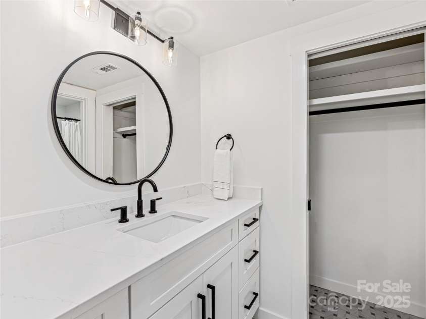 412 Cherokee Trace, Lake Toxaway, NC 28747.  MLS# CAR4312888, YatesRealty ID 450. 