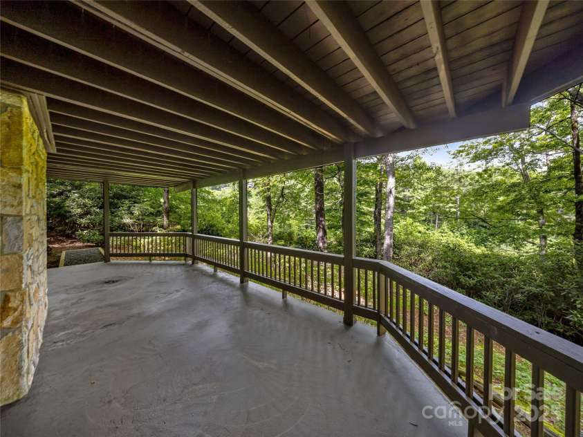 412 Cherokee Trace, Lake Toxaway, NC 28747.  MLS# CAR4312888, YatesRealty ID 450. 