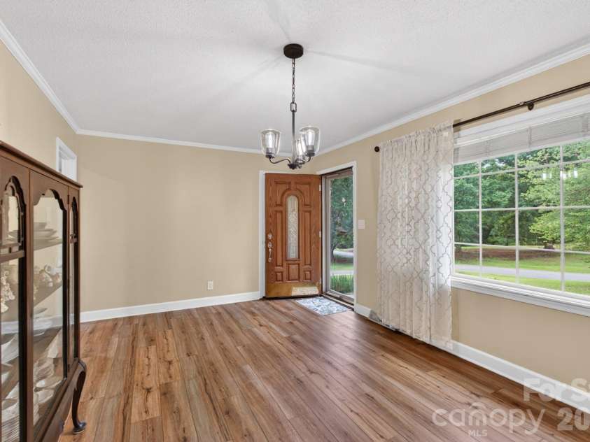 1172 Rainbow Circle, Catawba, SC 29704.  MLS# CAR4387808, YatesRealty ID 45000. Entry