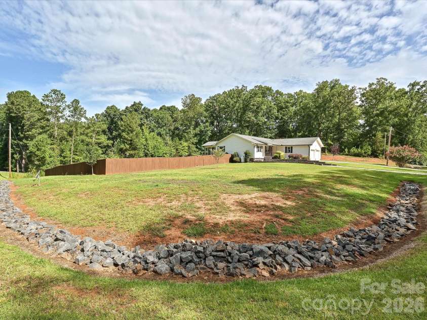 511 Manchester Road, Mount Gilead, NC 27306.  MLS# CAR4406596, YatesRealty ID 45001. 