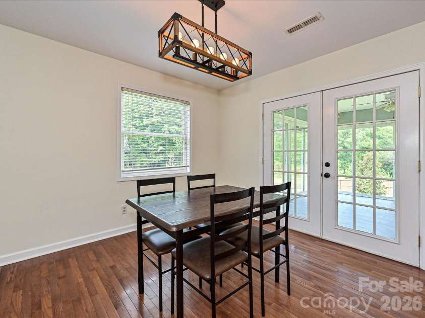 511 Manchester Road, Mount Gilead, NC 27306.  MLS# CAR4406596, YatesRealty ID 45001. Dining Area