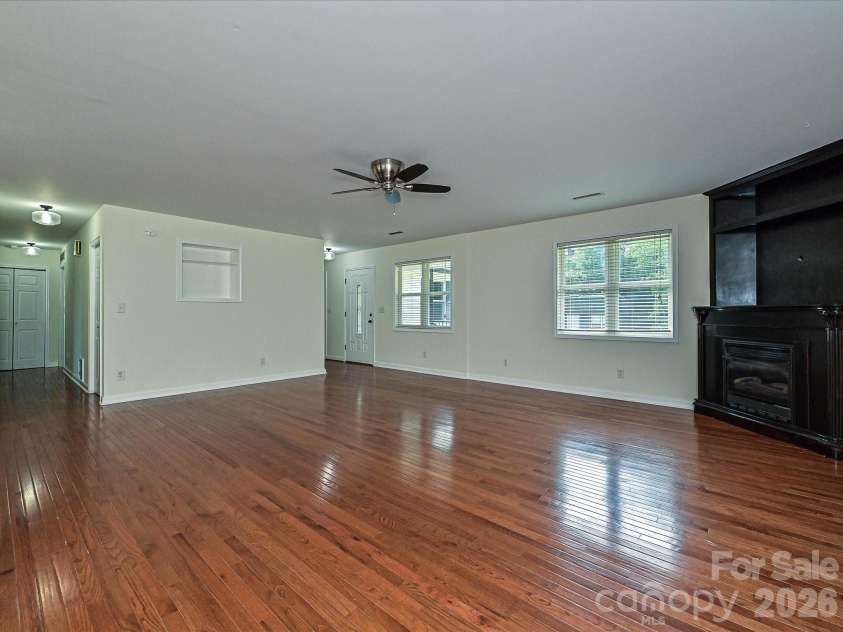 511 Manchester Road, Mount Gilead, NC 27306.  MLS# CAR4406596, YatesRealty ID 45001. Living Room