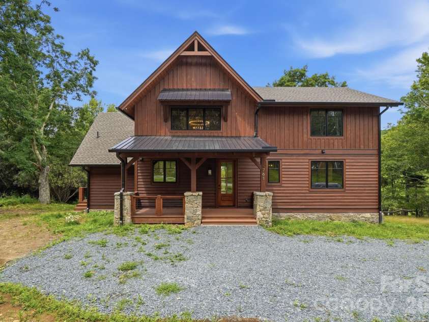 761 Foxfire Drive, Banner Elk, NC 28604.  MLS# CAR4415541, YatesRealty ID 45002. 