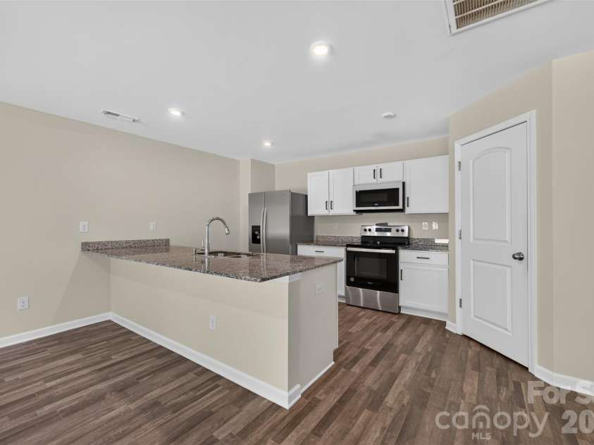 1475 Cannan Mountain Drive, Newton, NC 28658.  MLS# CAR4403589, YatesRealty ID 45004. 