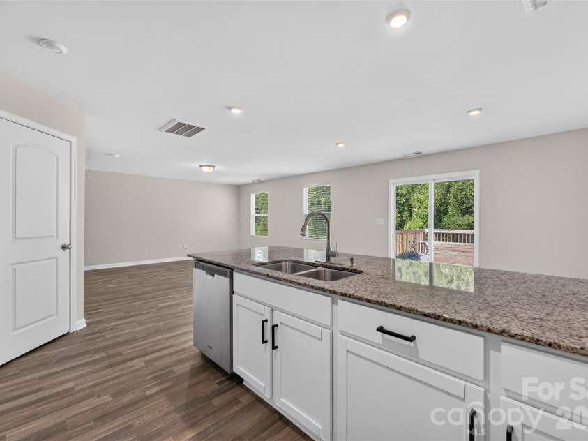 1475 Cannan Mountain Drive, Newton, NC 28658.  MLS# CAR4403589, YatesRealty ID 45004. 