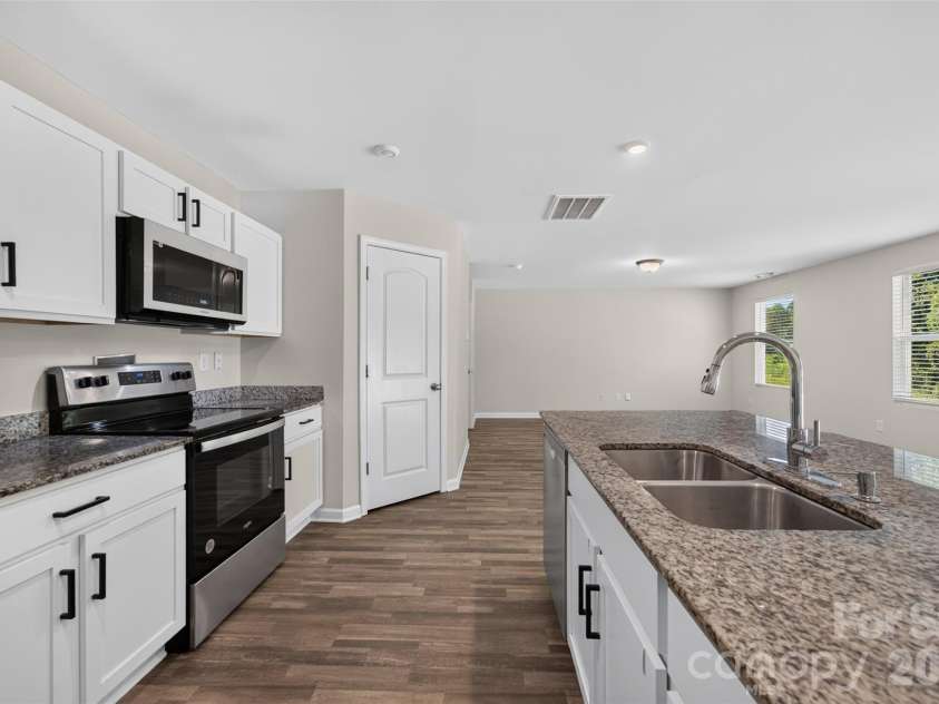 1475 Cannan Mountain Drive, Newton, NC 28658.  MLS# CAR4403589, YatesRealty ID 45004. 