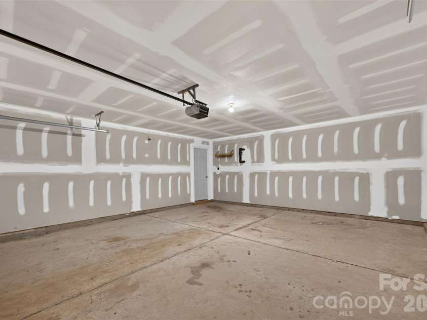 1475 Cannan Mountain Drive, Newton, NC 28658.  MLS# CAR4403589, YatesRealty ID 45004. 