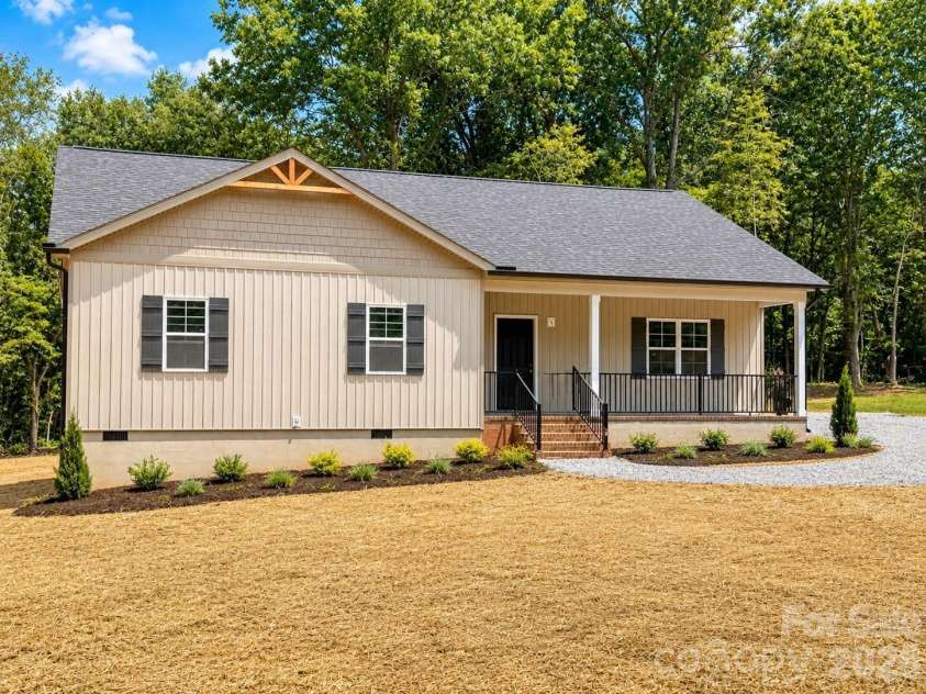 6717 Jesse Rushing Road, Marshville, NC 28103.  MLS# CAR4412435, YatesRealty ID 45006. 