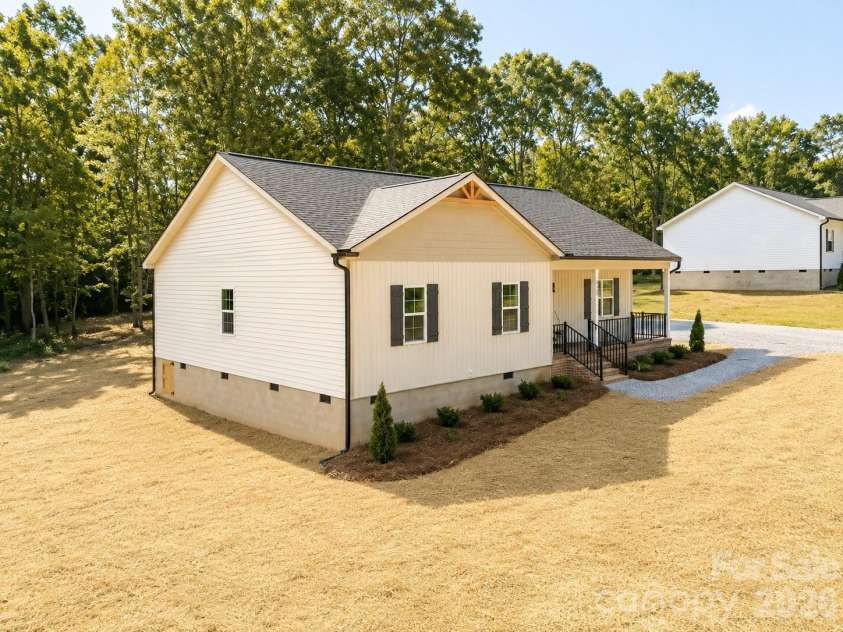 6717 Jesse Rushing Road, Marshville, NC 28103.  MLS# CAR4412435, YatesRealty ID 45006. 