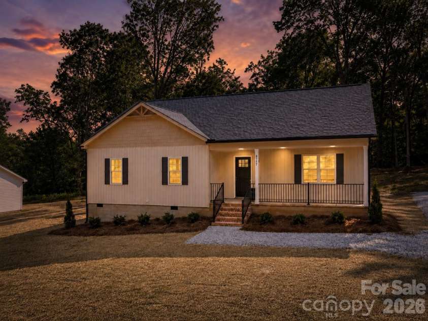 6717 Jesse Rushing Road, Marshville, NC 28103.  MLS# CAR4412435, YatesRealty ID 45006. 
