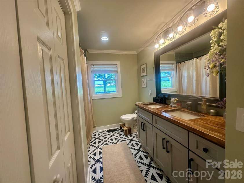 12178 Hazard Road, Oakboro, NC 28129.  MLS# CAR4415255, YatesRealty ID 45007. 