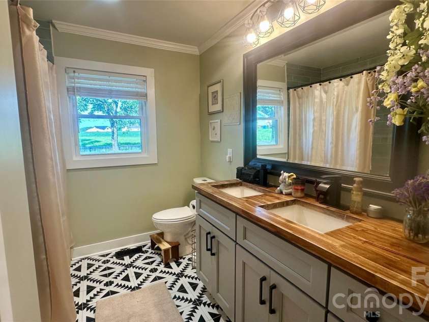 12178 Hazard Road, Oakboro, NC 28129.  MLS# CAR4415255, YatesRealty ID 45007. 