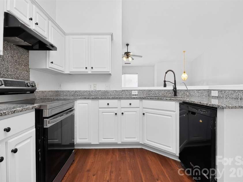1132 Wylam Dilly Court, Charlotte, NC 28213.  MLS# CAR4399006, YatesRealty ID 45008. 