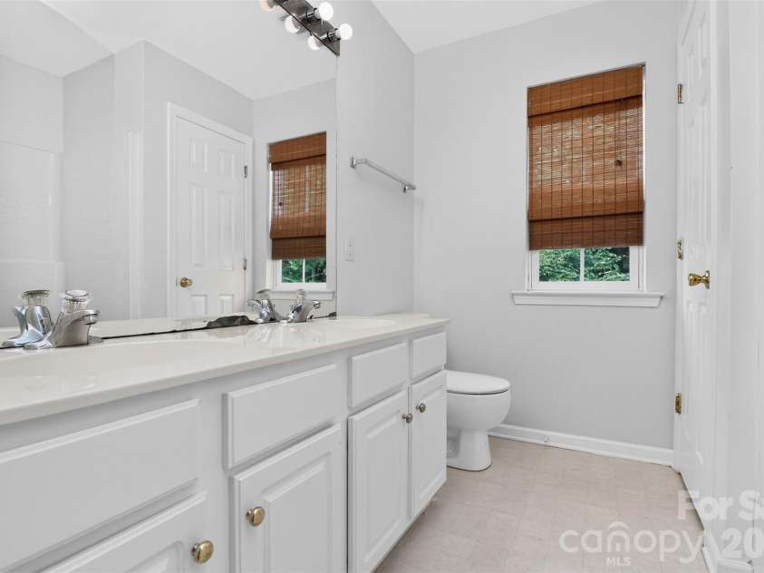 1132 Wylam Dilly Court, Charlotte, NC 28213.  MLS# CAR4399006, YatesRealty ID 45008. 