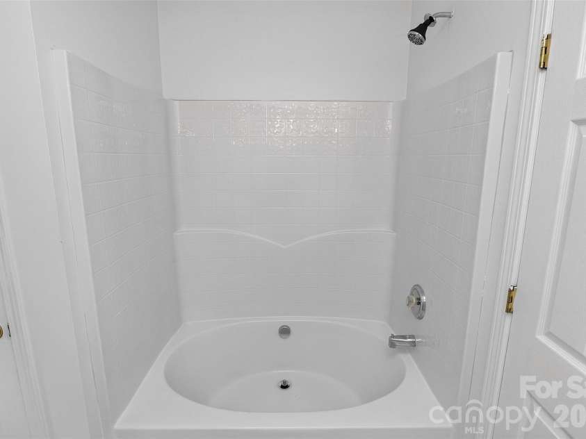 1132 Wylam Dilly Court, Charlotte, NC 28213.  MLS# CAR4399006, YatesRealty ID 45008. 