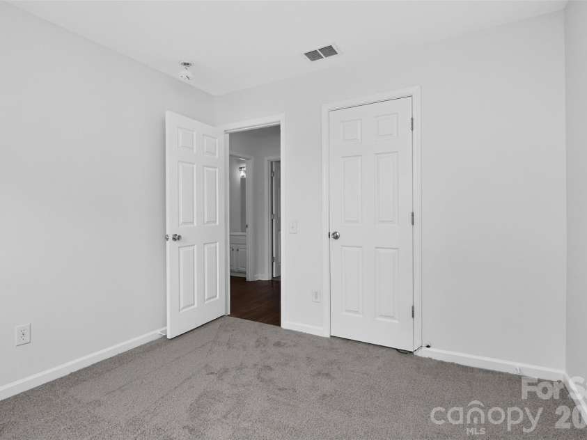 1132 Wylam Dilly Court, Charlotte, NC 28213.  MLS# CAR4399006, YatesRealty ID 45008. 