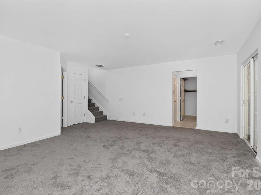 1132 Wylam Dilly Court, Charlotte, NC 28213.  MLS# CAR4399006, YatesRealty ID 45008. 