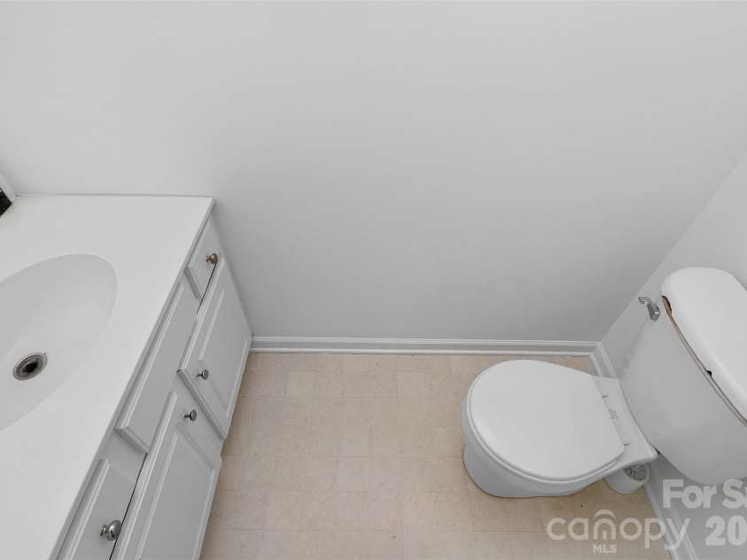 1132 Wylam Dilly Court, Charlotte, NC 28213.  MLS# CAR4399006, YatesRealty ID 45008. 