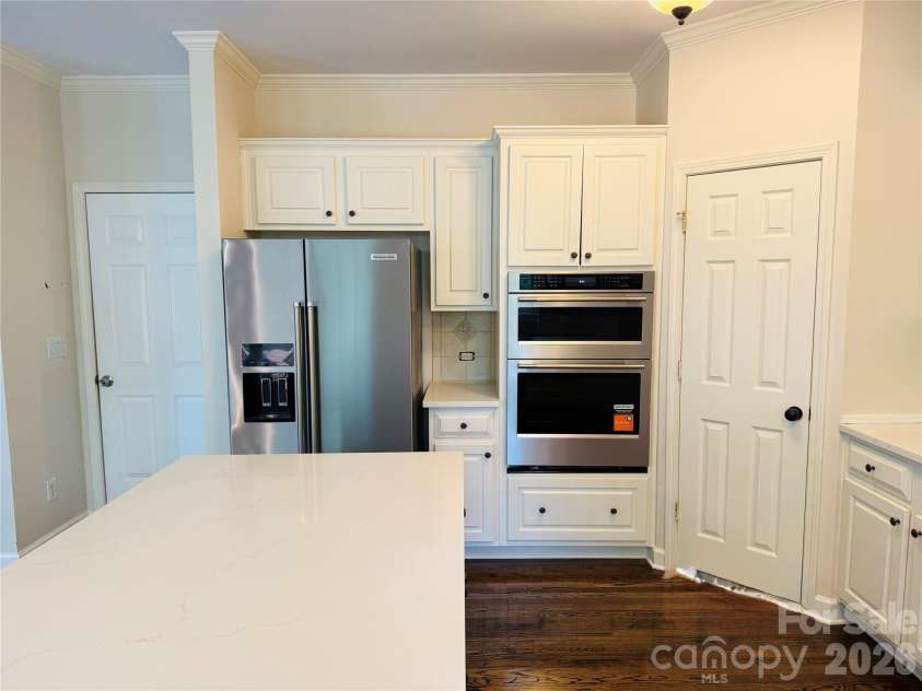 2421 Arden Gate Lane, Charlotte, NC 28262.  MLS# CAR4408032, YatesRealty ID 45009. 