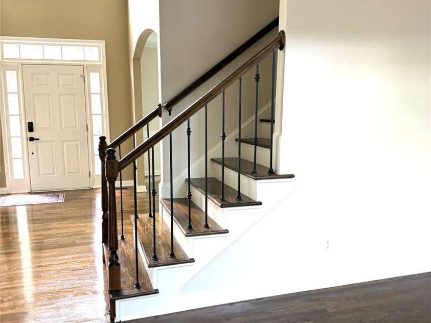 2421 Arden Gate Lane, Charlotte, NC 28262.  MLS# CAR4408032, YatesRealty ID 45009. 
