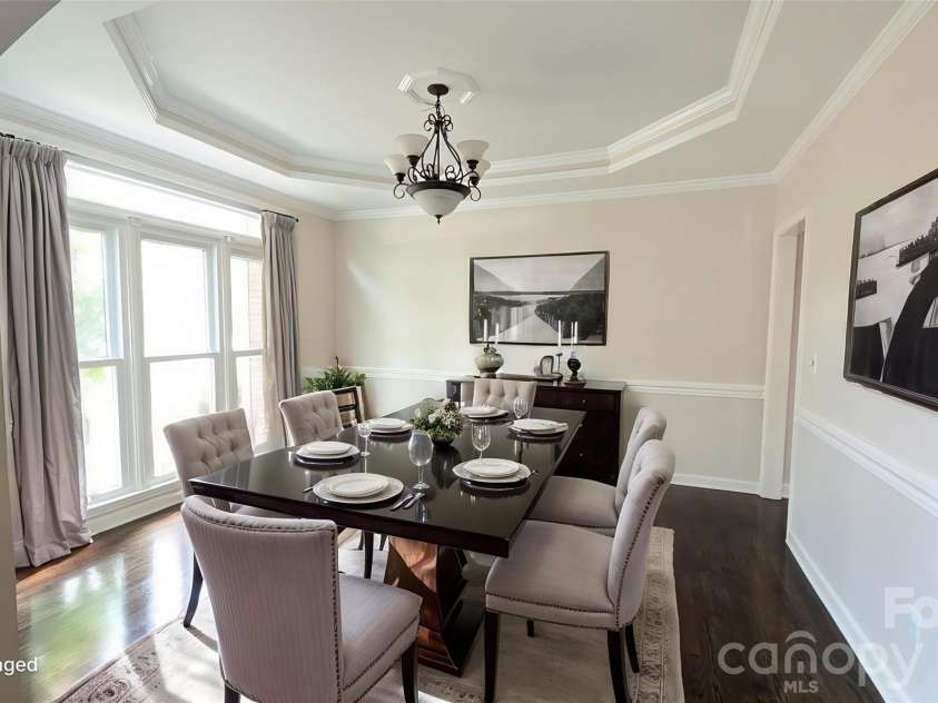 2421 Arden Gate Lane, Charlotte, NC 28262.  MLS# CAR4408032, YatesRealty ID 45009. Formal Dining Room