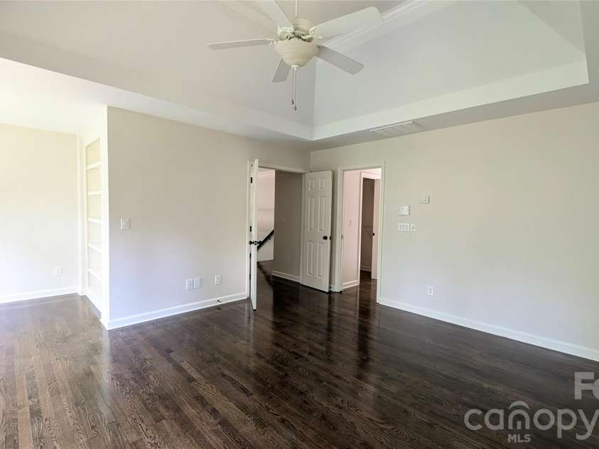 2421 Arden Gate Lane, Charlotte, NC 28262.  MLS# CAR4408032, YatesRealty ID 45009. Primary Bedroom
