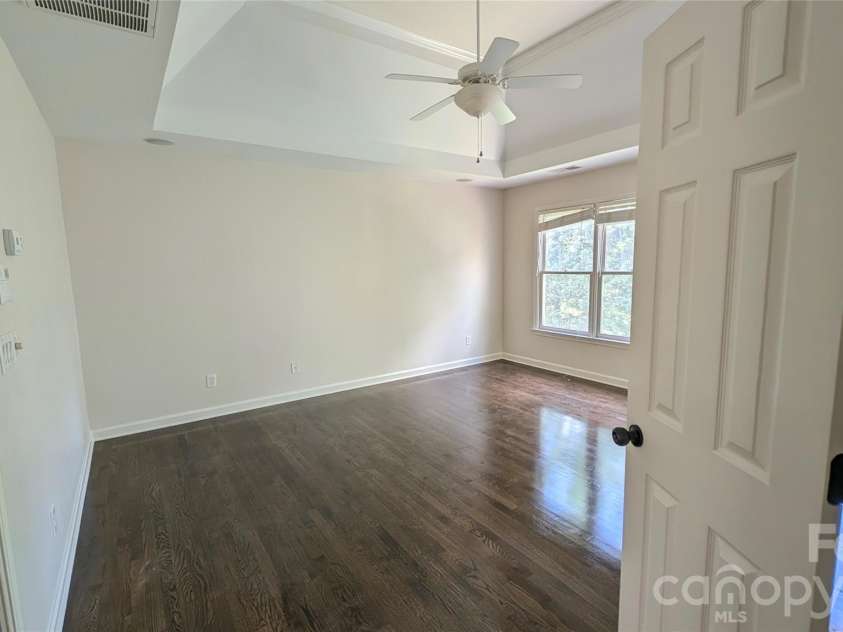 2421 Arden Gate Lane, Charlotte, NC 28262.  MLS# CAR4408032, YatesRealty ID 45009. Primary Bedroom