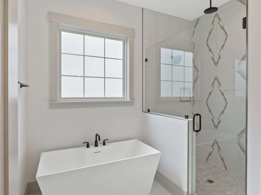 1529 Beckwith Place, Charlotte, NC 28205.  MLS# CAR4345978, YatesRealty ID 4501. 