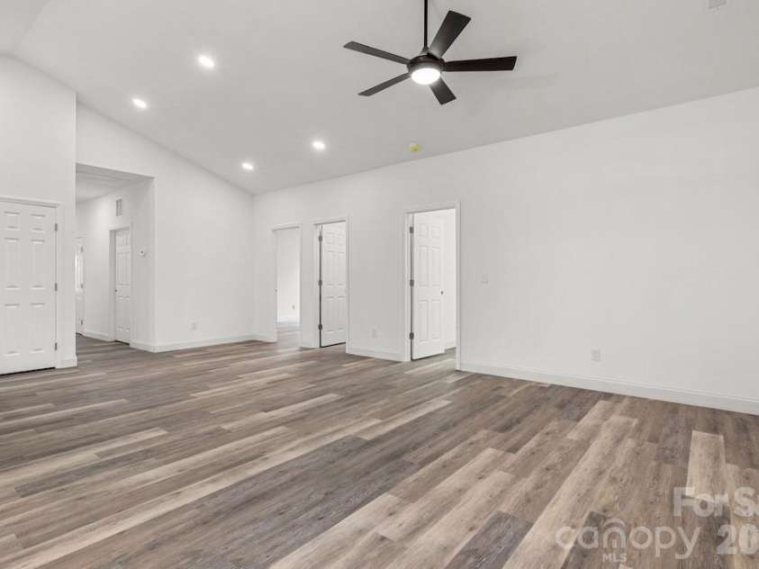 503 Dunlap Street, Lancaster, SC 29720.  MLS# CAR4415480, YatesRealty ID 45010. 
