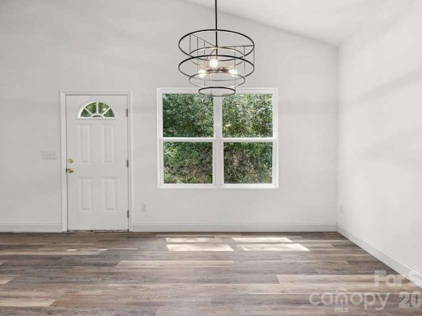 503 Dunlap Street, Lancaster, SC 29720.  MLS# CAR4415480, YatesRealty ID 45010. 