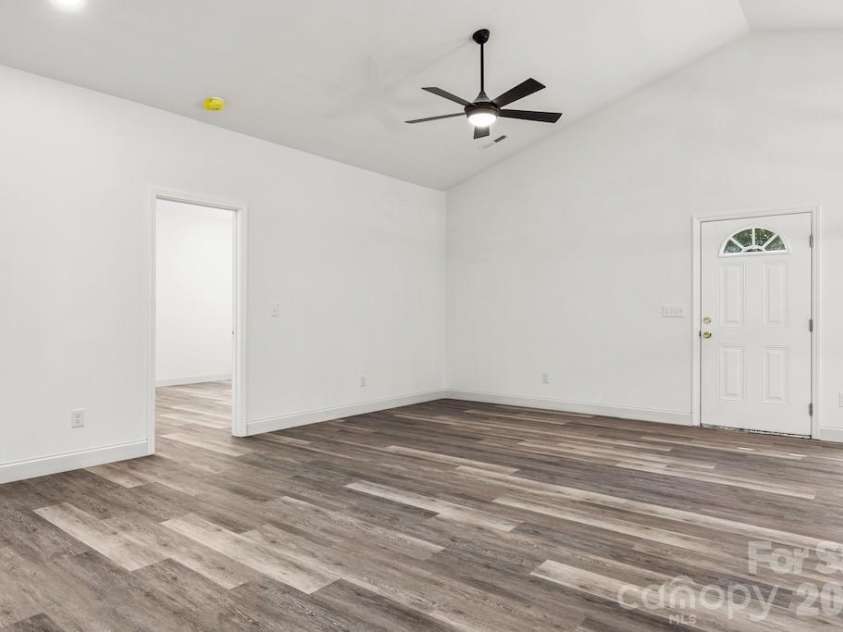 503 Dunlap Street, Lancaster, SC 29720.  MLS# CAR4415480, YatesRealty ID 45010. 