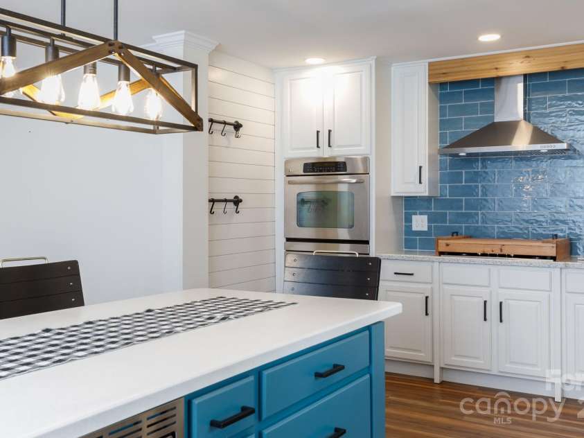 2184 Chanticleer Circle, Rock Hill, SC 29732.  MLS# CAR4317007, YatesRealty ID 45013. 