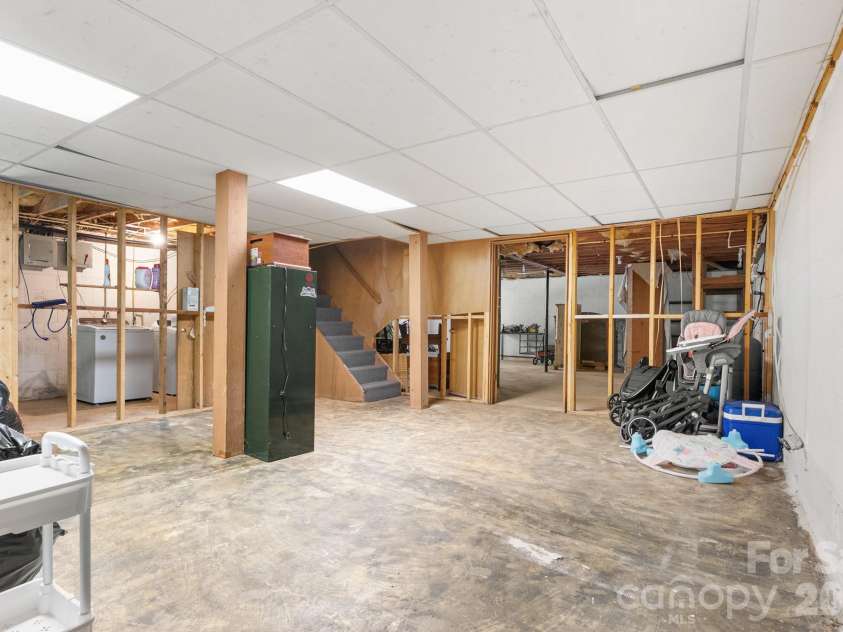 132 Blue Ridge Road, State Road, NC 28676.  MLS# CAR4415666, YatesRealty ID 45015. 