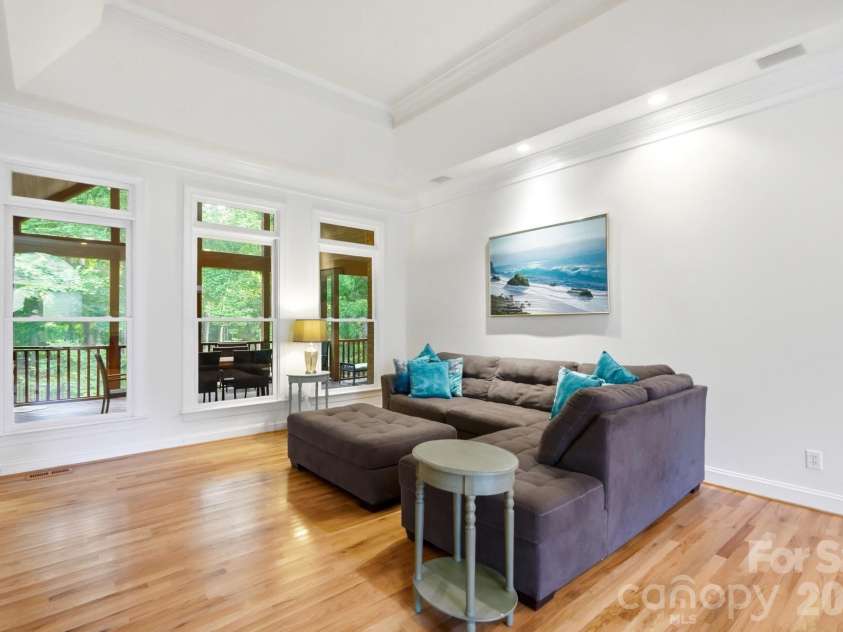 13101 Darby Chase Drive, Charlotte, NC 28277.  MLS# CAR4396206, YatesRealty ID 45016. 