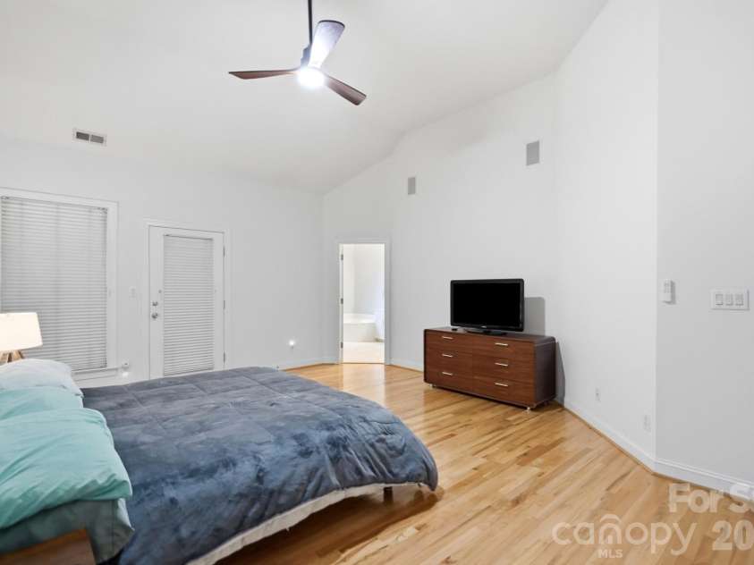 13101 Darby Chase Drive, Charlotte, NC 28277.  MLS# CAR4396206, YatesRealty ID 45016. 