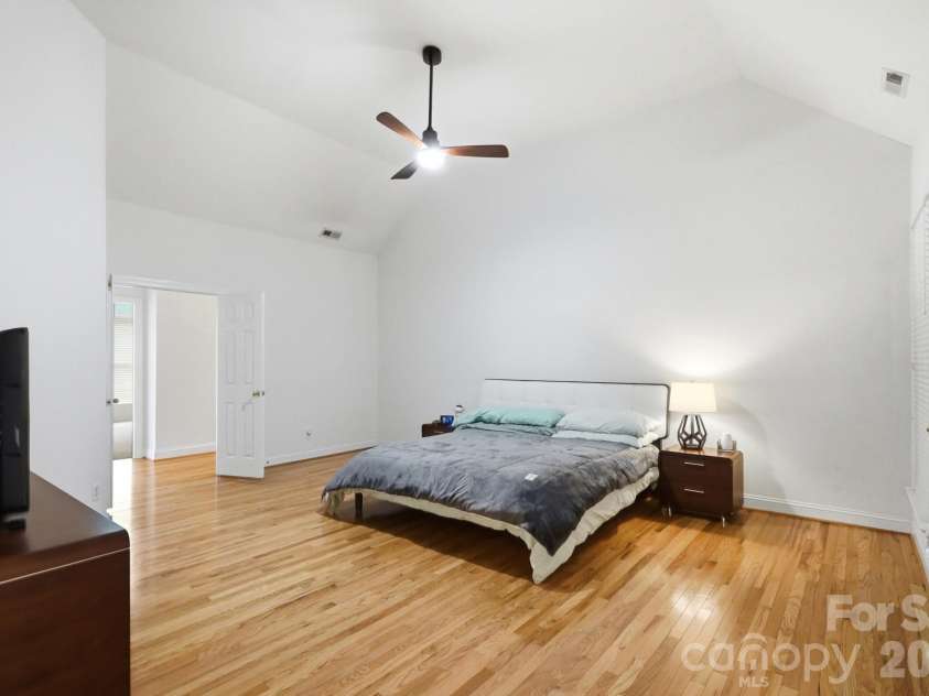 13101 Darby Chase Drive, Charlotte, NC 28277.  MLS# CAR4396206, YatesRealty ID 45016. 