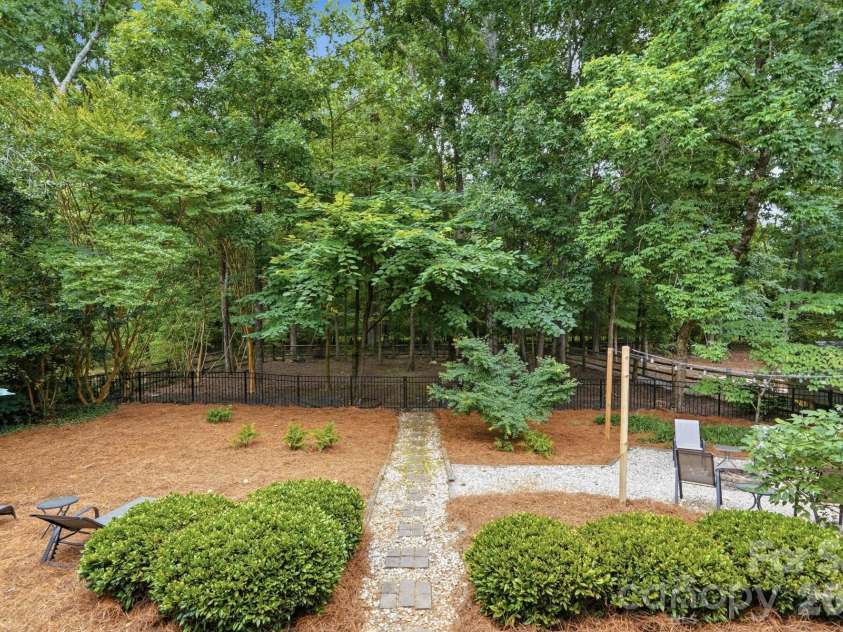 13101 Darby Chase Drive, Charlotte, NC 28277.  MLS# CAR4396206, YatesRealty ID 45016. 